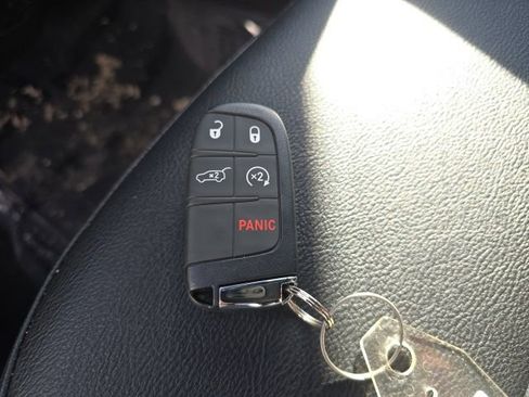 New 2026 Jeep Compass Limited image 28