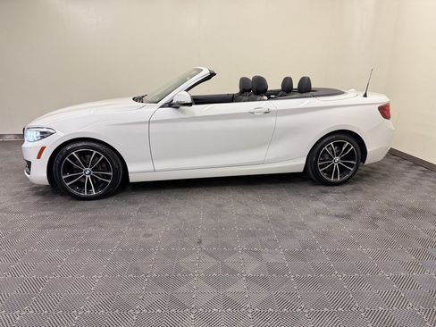 Used 2020 BMW 230i xDrive Convertible w/ Convenience Package AWD/4WD image 2