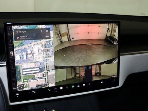 Used 2023 Tesla Model S Plaid image 18