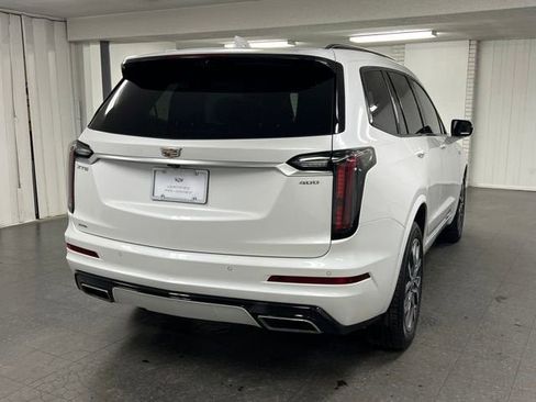 Certified 2023 Cadillac XT6 Sport w/ Platinum Package AWD/4WD image 5
