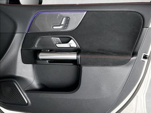 Certified 2023 Mercedes-Benz GLA 250 image 19