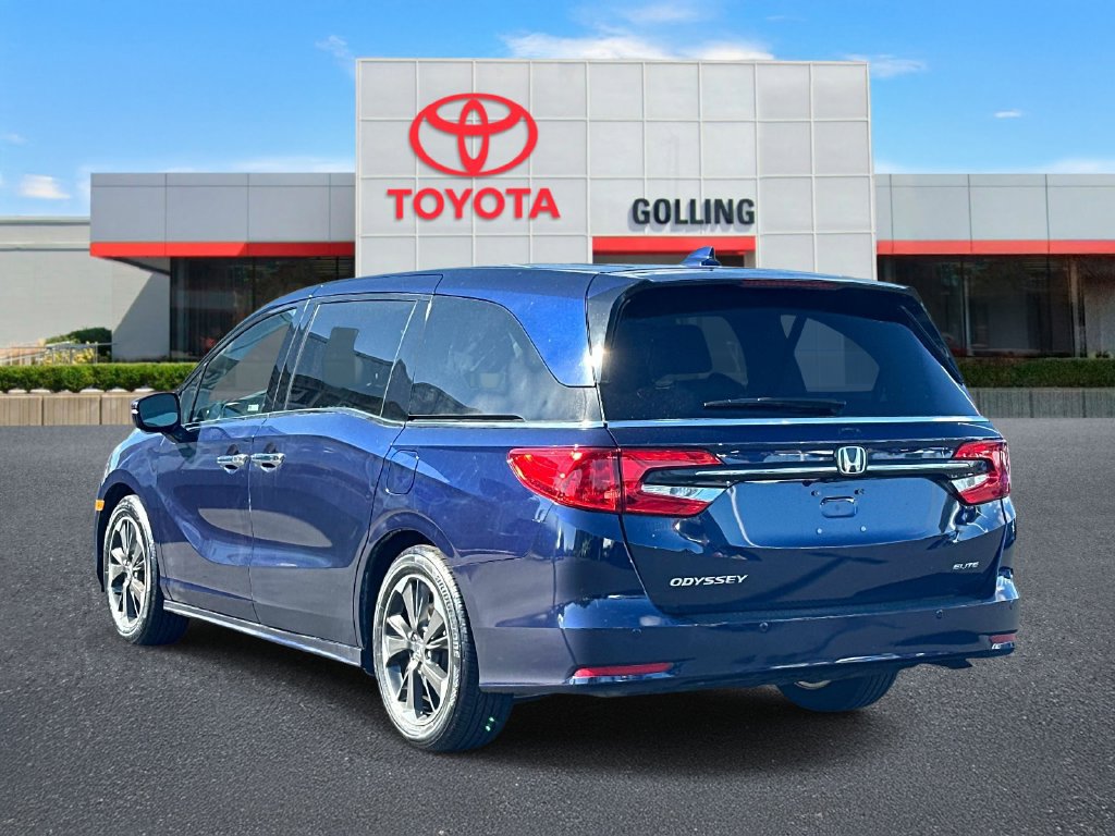 Used 2023 Honda Odyssey Elite image 4