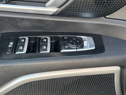 Used 2021 Kia Telluride LX FWD image 9