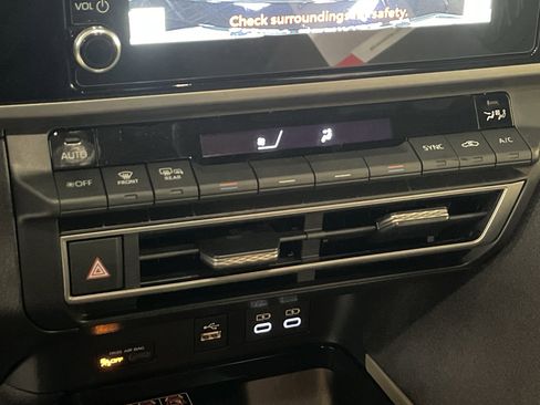 Used 2026 Toyota Camry LE image 24