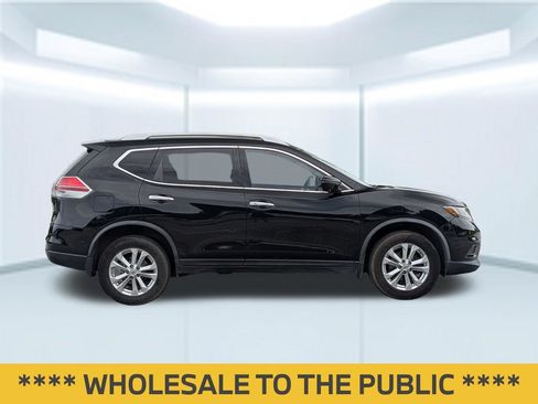 Used 2016 Nissan Rogue SV w/ SV Premium Package AWD/4WD image 9