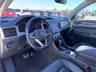 Used 2022 Volkswagen Atlas SEL Premium video 2