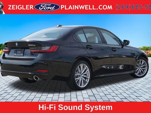 Used 2023 BMW 330e xDrive w/ Driving Assistance Package AWD/4WD image 5