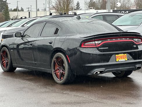 Used 2016 Dodge Charger R/T w/ Plus Group image 6
