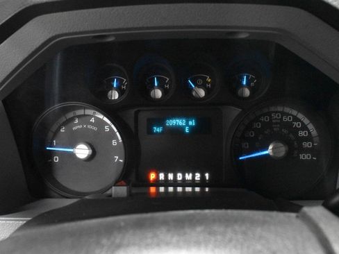 Used 2013 Ford F250 XLT w/ XLT Value Pkg AWD/4WD image 12