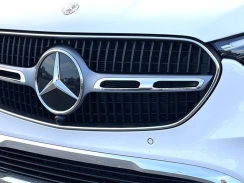 Certified 2026 Mercedes-Benz GLC 300 4MATIC image 6