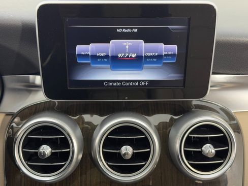 Used 2016 Mercedes-Benz C 300 Sedan image 25