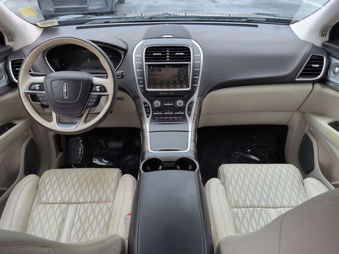 Certified 2019 Lincoln Nautilus Black Label FWD image 15
