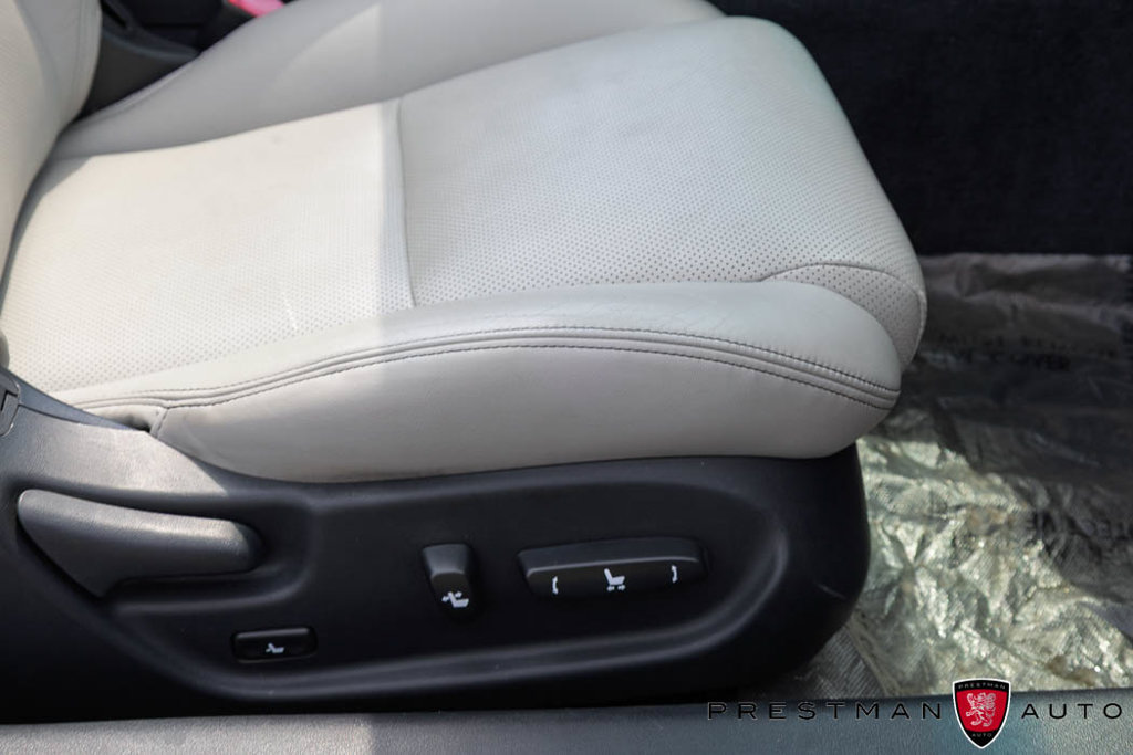 Used 2014 Lexus IS 250C w/ Navigation System Package RWD image 23