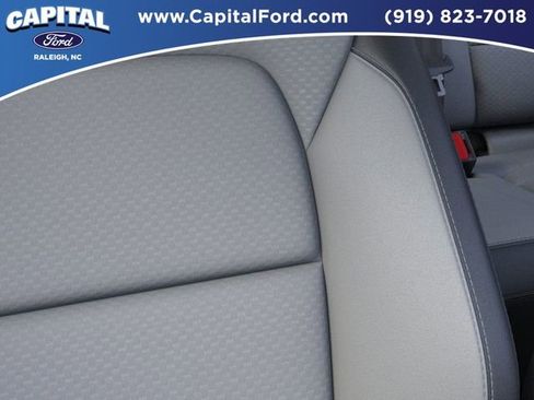 New 2026 Ford Escape SE image 16