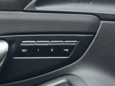 Used 2023 Porsche 718 Boxster image 48