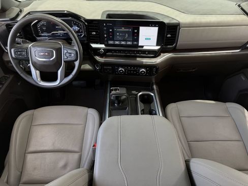 Used 2024 GMC Sierra 1500 SLT AWD/4WD image 13