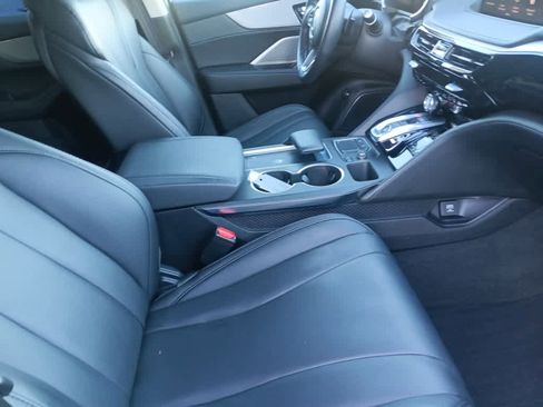 Used 2023 Acura MDX SH-AWD image 27