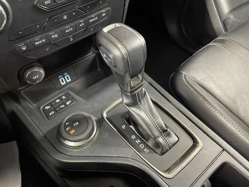 Used 2021 Ford Ranger Lariat w/ FX4 Off-Road Package image 24