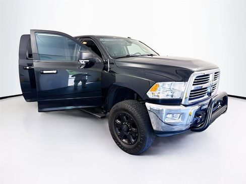 Used 2018 RAM 2500 Big Horn AWD/4WD image 36