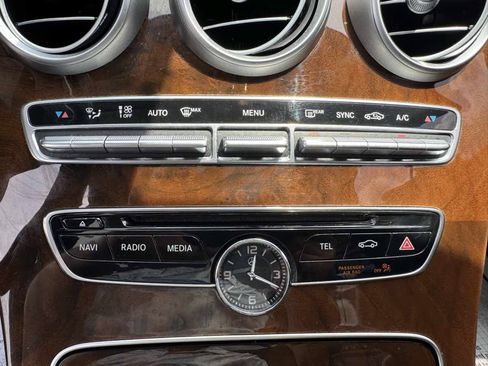 Used 2016 Mercedes-Benz C 300 4MATIC Sedan image 17
