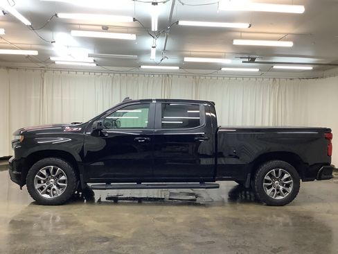 Used 2022 Chevrolet Silverado 1500 RST w/ Convenience Package II AWD/4WD image 10