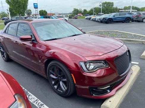 Used 2023 Chrysler 300 C RWD image 5