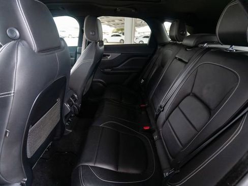 Used 2018 Jaguar F-PACE S image 30