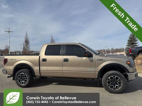Used 2012 Ford F150 XLT w/ XLT Chrome Pkg image 2
