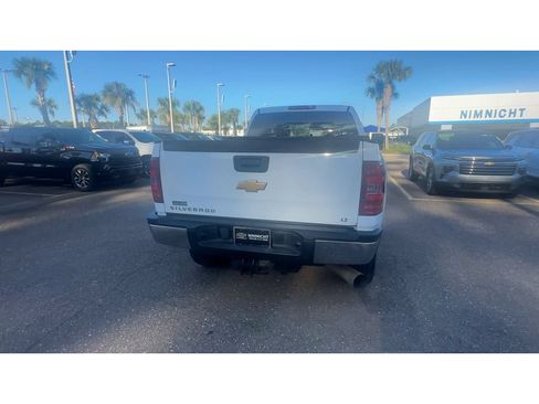 Used 2014 Chevrolet Silverado 2500 LT AWD/4WD image 3