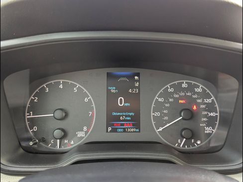 Used 2025 Toyota Corolla Cross L FWD image 18