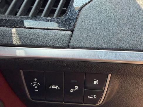 Used 2018 Kia Stinger GT2 AWD/4WD image 19