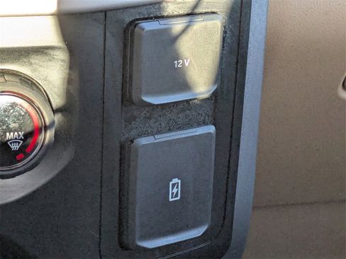 Used 2023 Ford F150 XLT image 21