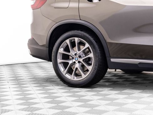 Certified 2022 BMW X5 xDrive40i AWD/4WD image 36