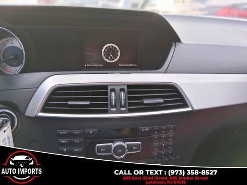 Used 2013 Mercedes-Benz C 300 Sport image 32