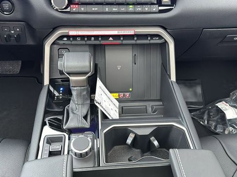 New 2026 Toyota Tundra Limited AWD/4WD image 31