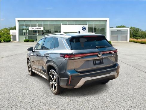 New 2026 Volkswagen Tiguan SE AWD/4WD image 10