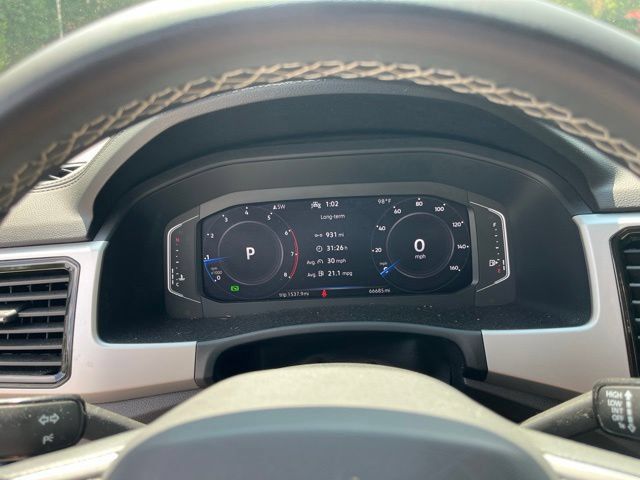 Used 2023 Volkswagen Atlas SE w/ Panoramic Sunroof Package FWD image 23