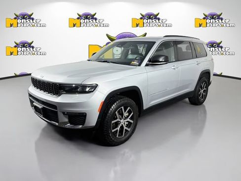 Used 2024 Jeep Grand Cherokee L Limited AWD/4WD image 1