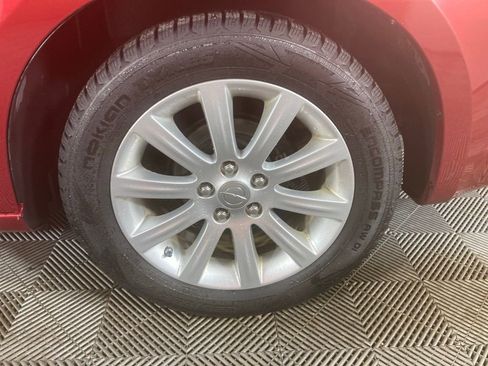 Used 2011 Chrysler 200 Touring image 19