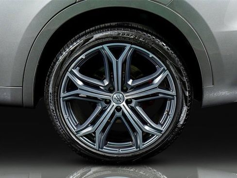 Used 2022 Maserati Levante Modena image 29