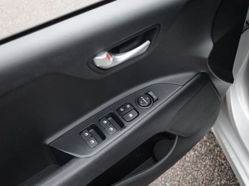 Used 2020 Kia Rio S FWD image 21