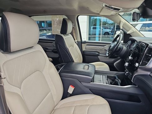 Used 2022 RAM 1500 Limited AWD/4WD image 42