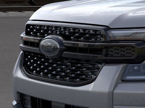 New 2026 Ford Ranger Lariat w/ Black Appearance Package AWD/4WD image 17