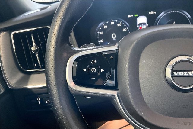 Used 2019 Volvo XC60 T8 R-Design w/ Advanced Package AWD/4WD image 20