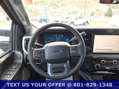 New 2025 Ford F250 Lariat w/ Lariat Ultimate Package AWD/4WD image 16