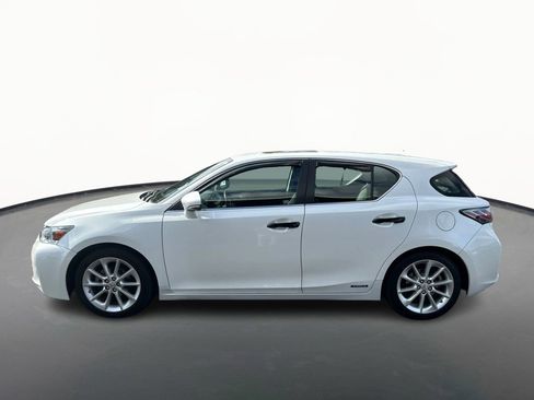 Used 2013 Lexus CT 200h FWD image 6