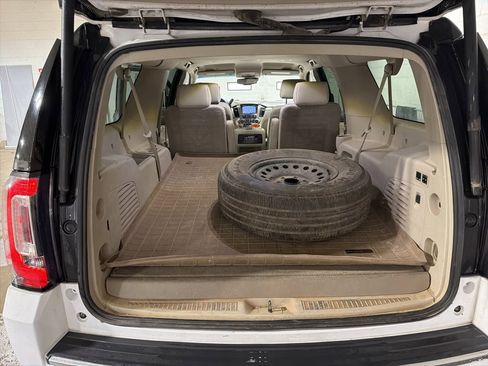 Used 2020 GMC Yukon XL Denali image 10