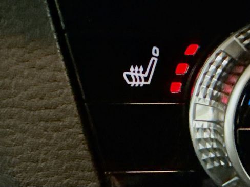 Used 2024 Mitsubishi Outlander SE image 20