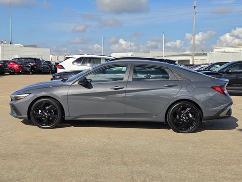 Used 2026 Hyundai Elantra Sport FWD image 6