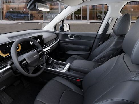 New 2027 Kia Carnival EX FWD image 17